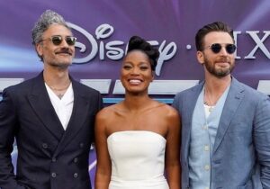 Taika Waititi Instagram - Haha no, I'm not using my model status to launch my own scent derived from Taika musk extracted at the source.... This is actually me at the London premiere of Pixar's LIGHTYEAR, in which I'm basically the LEAD CHARACTERfeaturedextra. If you hate Thor and Marvel you're gonna love this! Either way, I WIN, suckers!! 
💥💥💥🚀🚀🚀🗽🗽🗽
Clothes: @giorgioarmani 
Stylz: @jeanneyangstyle 
📸: tag yourself, baby!