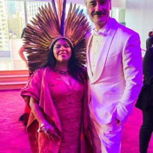 Taika Waititi Instagram - Diversity Sandwich! 
It's been a very full month and am only now just getting to appreciate things like the @time 100 Gala. To be named one of the world's 100 most influential people was both humbling and at the same time it reeeeally triggered the old imposter syndrome. Too late suckers, you made your choice! Luckily I had my old flatmate @stuetr as my date to lube up the night. Go see Thor ya mongrels.

Style: @jeanneyangstyle & @zegnaofficial 
📸: please tag yourself, you all look the same (📸)