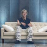 Takanori Iwata Instagram - 一発撮りの緊張感と達成感🤜🏻🔥🤛🏻 "Just You and Me" Performance Video dropped on Youtube now‼️ directed by @banaotasweeeer & @mrhiroki choreo by @noppo_stkgz TE*AM G もうチェックしてくれた？⚡️ #bemyguest #artless #岩田剛典 #teamg