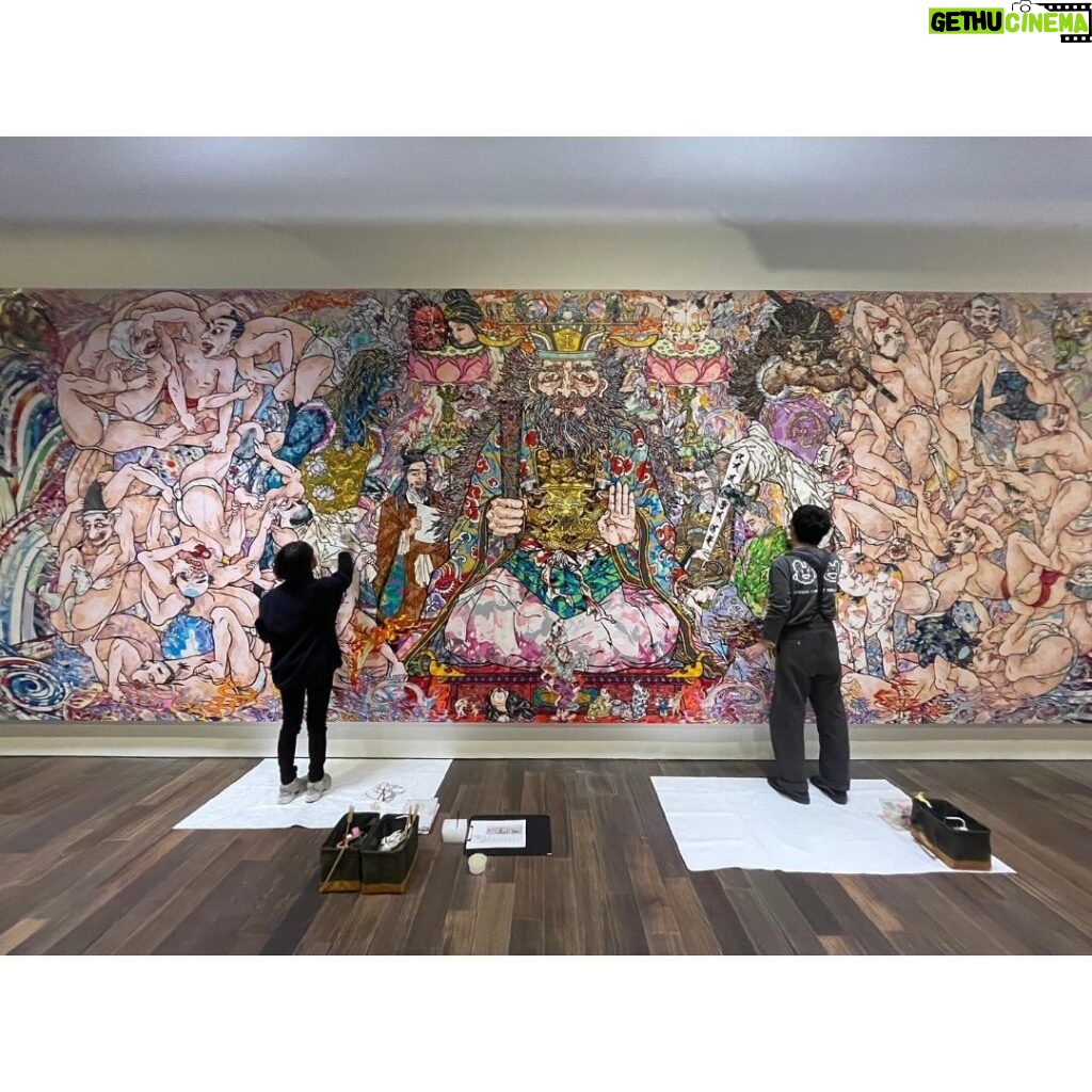 Takashi Murakami Instagram - Only 25 more days left of my solo exhibition “Takashi Murakami: Unfamiliar People - Swelling of Monsterized Human Ego" at the Asian Art Museum of San Francisco. @asianartmuseum On February 8, they will be holding the third and final campaign to gift the highly popular Collectible Trading Card with the admissions ticket. (Completed sets of these are being traded at high prices on the Japanese resale site Mercari.) The painting shown in this post is titled "Judgement Day”. In my conversations with the curator Laura Allen, she asked me to create a large iconic work suitable for the exhibition's theme, monsters. I am quite proud of this resulting work, which I created by mixing the monstrosity of human beings I felt through the pandemic with the strange imageries of Ukiyoe from the Edo period (1603 - 1868). Ukiyoe was a theme that I had always avoided in the past, so I am very grateful that Laura's guidance allowed me to create a work addressing it for the first time. Please come and see my new endeavor in the few remaining days of the exhibition. "Judgement Day" The SFAAM "Murakami: Monsterized" exhibition is until February 12th. #AsianArtMuseum #MuseumDifferently #TakashiMurakami