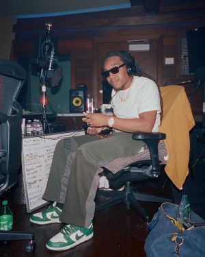 Takeoff Instagram - He think he fucking my bitch... nigga dat bitch for rent $ ✌🏾