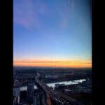 Takuya Kimura Instagram - ⁡ ⁡ ⁡ 「おはようございます！ ⁡ この空の色から、パワーを充填して撮影に行って来ます。」 ⁡ 拓哉 #木村拓哉#TakuyaKimura