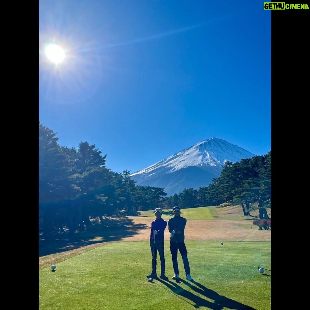 Takuya Kimura Instagram - ⁡ ⁡ ⁡ 「今日は久々に沢村さんと共にゴルフへ。 やはり楽しい時間でした。 ありがとうございましたぁ〜！」 ⁡ 拓哉 #木村拓哉#TakuyaKimura