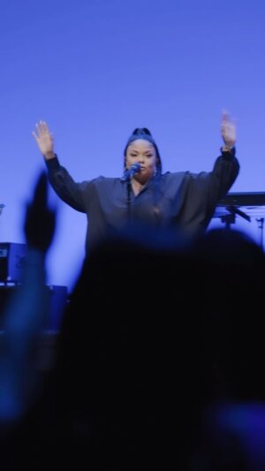 Tamela Mann Instagram - LORD‼️ @davidandtamela GOT US READY FOR #THEREUNIONTOUR 🙌🏽🔥