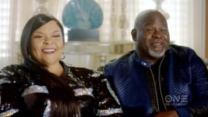Tamela Mann Instagram - Work on yourself first. That’s it. That’s the post. We sat down with @tvonetv to give our take on finding and sustaining true love. This Thursday, their all-new dating series, The One, will follow two singles as they scope the Atlanta dating scene looking for love. Our friends and unofficial matchmakers, @kirkfranklin and @iamtammyfranklin , will help them along the way and also share their secrets for maintaining a happy, healthy marriage. 💍 Tune in tonight at 9p/8c on TV One!
#TheOneatTVOne
#TVOneAmbassador