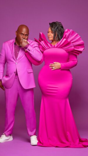 Tamela Mann Instagram - Grateful for these 35 years so we’re still celebrating!

#marriage #favor #love #themanns