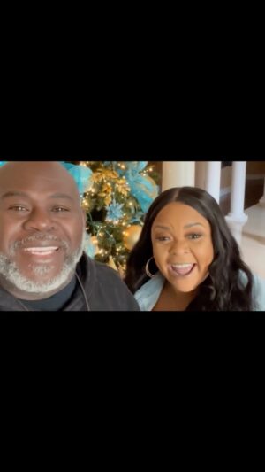Tamela Mann Instagram - Happy Holidays Y'all! Just a reminder to tag a friend in the comments below who helped you overcome this year for a chance to win one of four FREE Lowe’s $500 e-gift cards and the Overcomer Deluxe CD 🎁

Tag someone on this, our official blue-check verified page post, by Thursday, 12/22 @ 5pm CST. Winners selected and notified by Friday, 12/23 @ 5pm CST, only by Direct Message from this verified account √ 👈🏿Look for the blue checkmark. To qualify, you must be 18+ years of age and a U.S. resident. This giveaway is no way endorsed, sponsored, associated with, or administered by Instagram or Lowe’s Home Improvement.