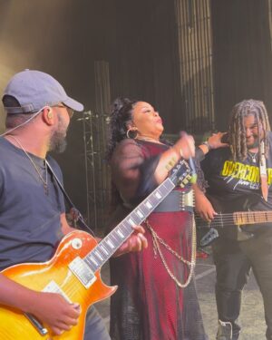Tamela Mann Instagram - Mobile, AL You guys were AMAZING! Thank you all 🙏🏼
.
.
For tickets to The Overcomer Tour visit 👇🏼www.mannsworldtour.com
