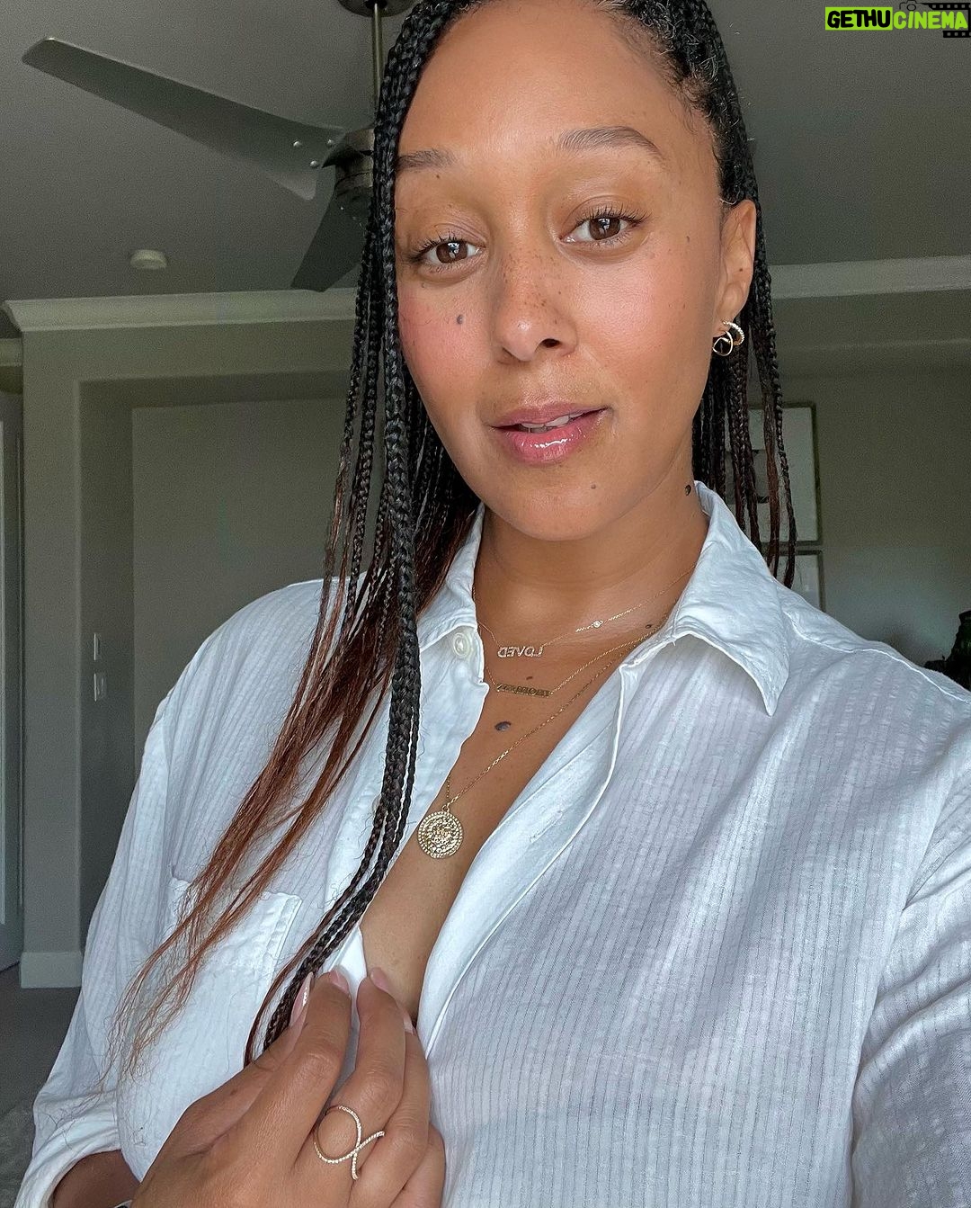 Tamera Mowry-Housley Instagram – To all my new followers. Hiiii! My ...