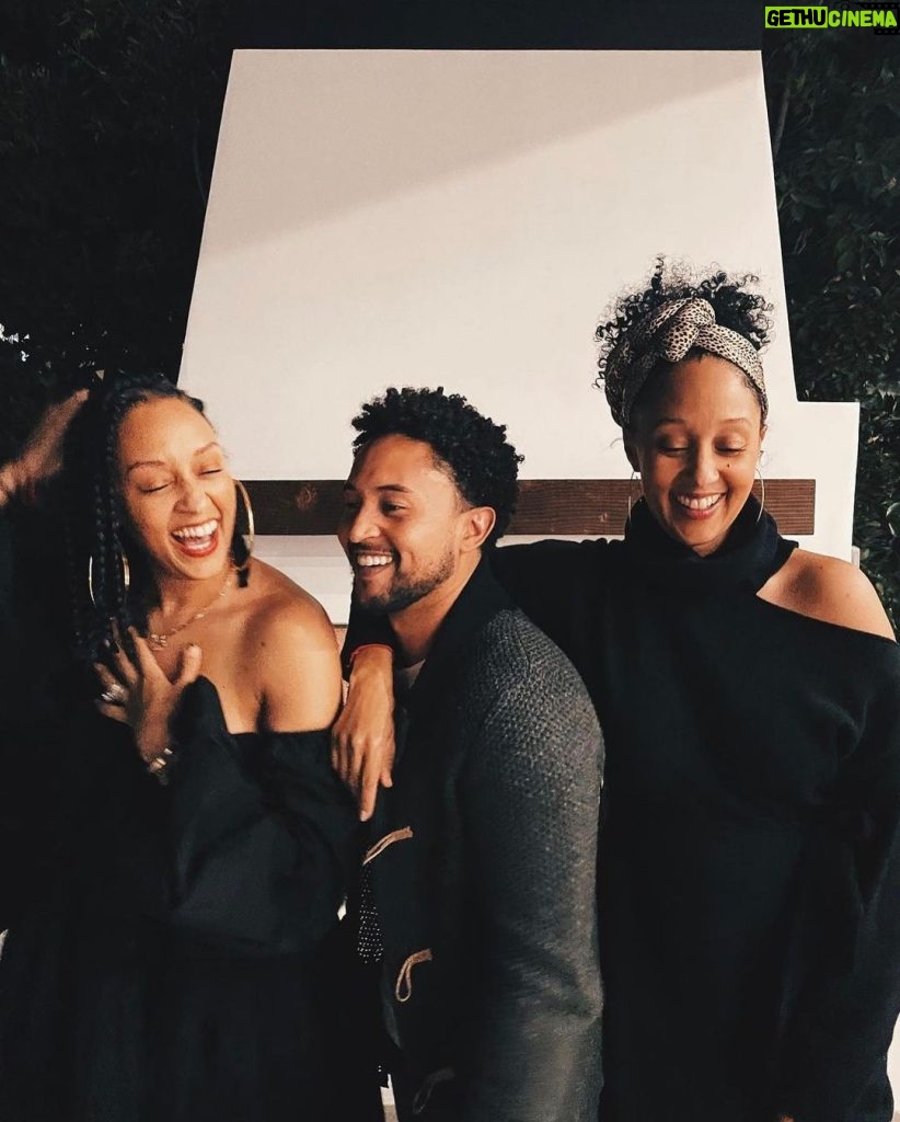 Tamera Mowry-Housley Instagram - Happiest of birthdays to my awesome brother @tahj_mowry ! 🎂🎉 You have a heart of Gold, the life of every party, and the talent that steals scenes constantly 🤣 I love you endlessly. ❤️❤️❤️