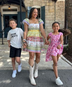 Tamera Mowry-Housley Thumbnail - 237.7K Likes - Most Liked Instagram Photos