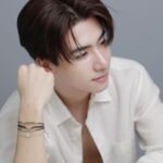 Tanapon Sukumpantanasan Instagram - @ravipajewelry bracelets🙏🏼 ของมันต้องมี เติมความปังตั้งแต่ต้นปี😍#luckycharms#ravipajewelry #ravipa