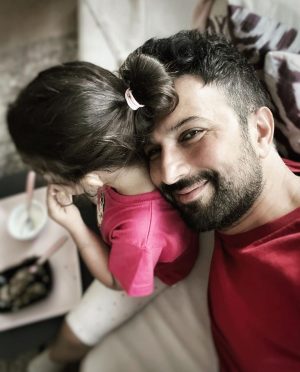 Tarkan Instagram - 🧿🧿❤️🧿🧿

#dünyakızçocuklarıgünü