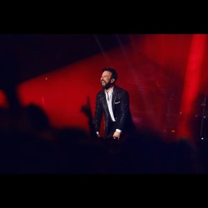 Tarkan Instagram - Dünkü Disney+ lansman gecesinden…💙 @disneyplustr

Sizlerle konserlerde buluşmayı ben de iple çekiyorum bu arada:) 
Ve ben de çok özledim😘

📸: @yigit___eken