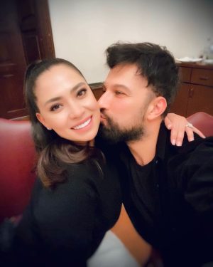 Tarkan Instagram - Madem dünya öpücük günü 😘❤️🧿

#tbt