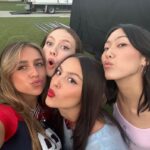 Tate McRae Instagram - <333 the gals