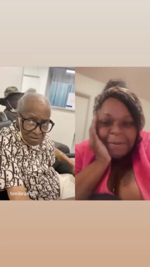 Taye Diggs Instagram - “……only Lisa a Ho!”