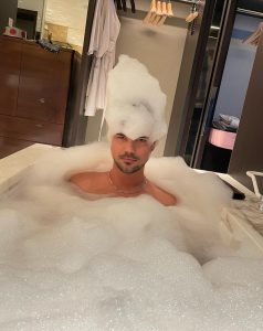 Taylor Lautner Instagram - Spent 45 minutes setting up this bath just to get sweaty 5 minutes after getting in