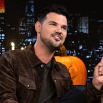 Taylor Lautner Instagram - @taylorlautner teaches Jimmy his signature fight move, the “tornado kick” 😂 #FallonTonight The Tonight Show Starring Jimmy Fallon