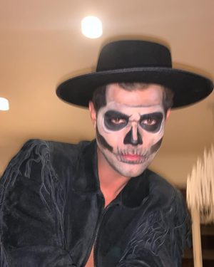 Taylor Lautner Instagram - Boo ☠️
