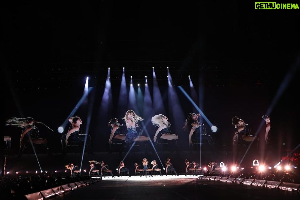 Taylor Swift Instagram - Sydney, Sydney, Sydney, Sydney… what a whirlwind of endless magical moments with you. I’m so grateful that we got to be the first tour to play Accor Stadium 4 times. I’ll never forget singing with Sabrina, the chaotic acoustic mashups, and the crowds that were louder (singing AND screaming) than I thought humanly possible. I want to thank all of the Aussie fans for being so positive and passionate, so funny and wild and FUN. Love you forever 🤍 📷: @theonlydonarnold / @gettyimages