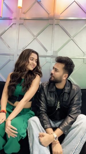 Tejasswi Prakash Instagram - Another version of me 😋. Society Accept Karlegi?
.
.
.
#elvishyadav #elvisharmy #reels #tejasswiprakash
