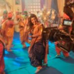 Tejaswini Pandit Instagram – Dance kartana evdhi majja keliye aani film madhye kaam kartana tyahun dhamaal aliye !

Hich dhamal anubhavaychi asel tar theatraat ekda yeun tar bagha……entertain zalyashivay return janarach nahi !

IN CINEMAS NOW !