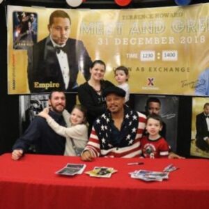 Terrence Howard Instagram - Happy New Year to everyone! What an amazing experience we had thank you @osanairbase #camphumphreys @myschar and of course My Mira for an experience to remember... #daddyandmommyarecominghome #loveisthegluethatbindsus