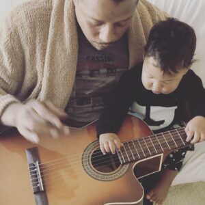 Terrence Howard Instagram - 🎸 lessons... Day 1