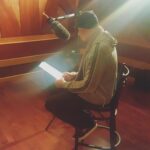 Terrence Howard Instagram - Hear a familiar voice during the pre-game of the #WorldSeries? That's me doing the voice over! Who's watching game 7 tonight? 📸: @ww_webb