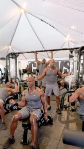 Terry Crews Instagram - Looks like people are still getting after those New Year’s Resolutions! 🤣 (📹 @peterquinstagram)