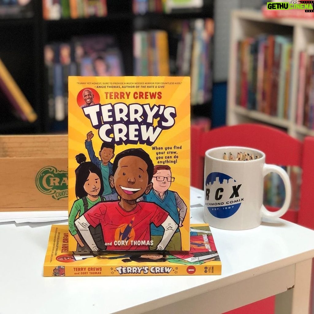Terry Crews Instagram - Mid-week read!!! #TerrysCrew 📚: link in bio (📸: @richmondcomix)