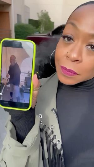 Terry Crews Instagram - OF COURSE HER MAN HAS TWO JOBS 😂😂😂 

Love you @tichinaarnold!!!

Repost from @tichinaarnold
•
“I’m TICHINA ARNOLD” and #OfCourse … @kevinpollak123 & @terrycrews @cedtheentertainer @iammaxgreenfield @mrmarcelspears @bethbehrs