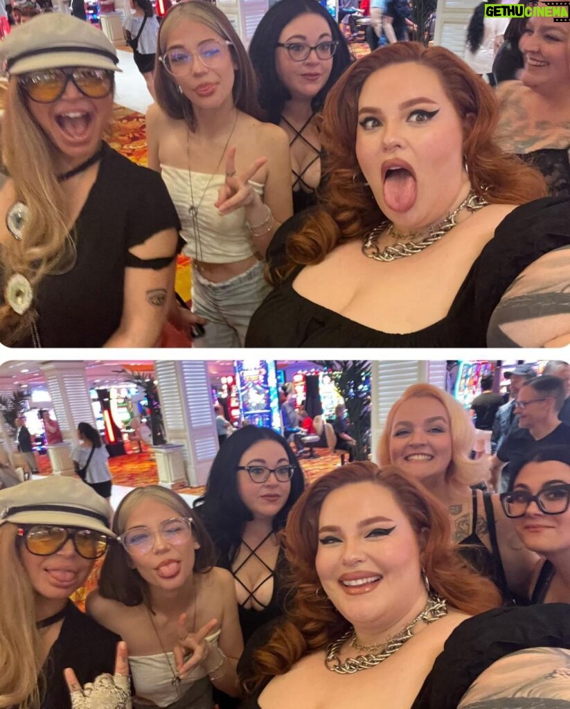 Tess Holliday Instagram - Took my girls to see Danzig sing Elvis in Vegas 🖤🤘🏻#danzig #danzigsingselvis #tropicana #daddydanzig #girlsweekend Tropicana Las Vegas