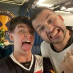 Théo Medon Instagram - NO VA A BAJAR!!!!! obrigado obrigado obrigado @gustavo_villani por deixar esse momento ainda mais emocionante @ramondiaz_dt , DOM RAMON por trazer a esperança @guigandramoura por unir a torcida novamente e claro @moabmedon por ter me apresentado esse clube maravilhoso!!!!!!!! @pablovegetti nosso artilheiro Gabriel Pec nosso confidente fiel Lucas Piton o rei dos cruzamentos @pumitaa_4 o lateral dos gols bonitos @paulinho97_ nosso guerreiro @maiconroque e Medel nossos xerifes Leo Jardim nosso salvador @payetdimitri27 notre étoile @rossiatacante nosso apaixonado Ze Gabriel o pitbull Marlon Gomes que da até a última gota de suor Paulo Henrique que surgiu e encantou Leo Pelé o nosso xodó, nosso maior torcedor @_brpraxedes QUE FIQUE CONOSCO 2024 @sjota10 o homem do gol 😍 e todos do grupo q fizeram esse momento possível CASACA @vascodagama #theomedon #vascodagama