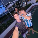 Théo Medon Instagram - sejam bem vindos a minha galeria: parte 1 certeza q a última eh a q vocês vão mais gostar 🤷🏻‍♂️ #theomedon