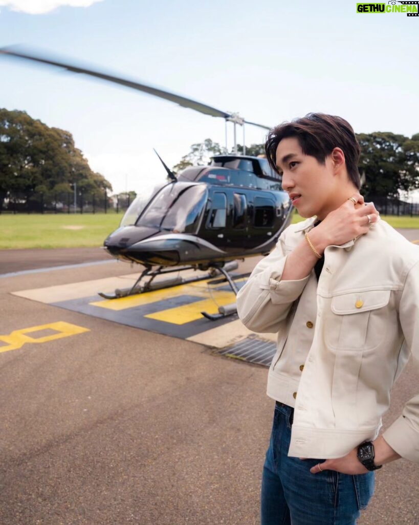 Thanapob Leeratanakachorn Instagram - First time in Sydney,⁣ First time helicopter🚁🤩⁣ ⁣ #CartierSydney⁣⁣ #CartierHighJewellery