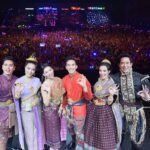 Thanawat Wattanaputi Instagram - จะเก็บไว้ในความทรงจำ 😍ขอบคุณแฟนๆทุกคนเลยน้าคราบ ที่มาชมกัน พวกเราสนุกมาก ที่เห็นทุกคนมีความสุข ขอบคุณในความรักจากเเฟนคลับที่มีให้มาอย่างยาวนาน ขอบคุณมากๆจริงๆครับ 感謝前來泰國的中國人。 我愛你😘😍