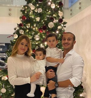 Thiago Alcántara Instagram - Xmas Time ! 🎅🏽🎄All the best for you and your loved ones 🙏