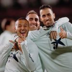 Thiago Alcántara Instagram - 😆✌🏼 @paco93alcacer @5sergiob @sefutbol ⚽️🇪🇸 Ciudad del Fútbol de las Rozas