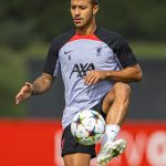 Thiago Alcántara Instagram - Training time 💪🔴 #LFC #LiverpoolFC #UCL AXA Training Centre