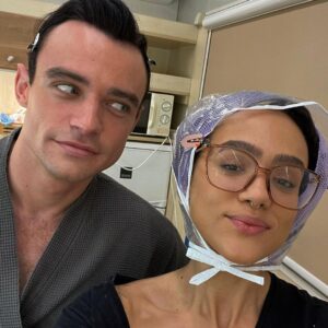 Thomas Doherty Instagram - bath baby & nana