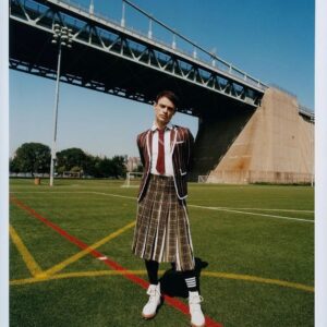 Thomas Doherty Instagram - @vanityfair @thombrowne @donte_mcguine
👅
