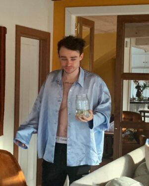 Thomas Doherty Instagram - 🥰