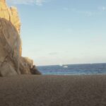 Thomas Kuc Instagram - un sombrero blanco Cabo San Lucas, Mexico