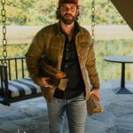 Thomas Rhett Instagram - In the spirit of Veteran’s Day, I’ve teamed up with my friends at @Huckberry to create the very limited-edition American Made Capsule. All of my proceeds from this collection will go directly to @foldsofhonor to provide scholarships to families of fallen or disabled veterans. The capsule features a special turquoise-button version of Flint and Tinder’s western shirt and a super limited run of 50 waxed shirt jackets from @crescentdownworks. I really think this capsule embodies what Americana should be: made in the USA with all the right heritage details. Y’all hit the link in our bios to shop fast before this limited collab sells out!