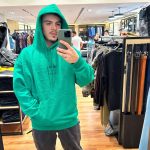 Thomaz Costa Instagram - To provando… qual?? Ajuda aí