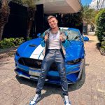 Thomaz Costa Instagram - E se não der certo? A gente foge pra Miami Muda de nome Compra um Mustang Parte pra outro rolê Ou então vamos no mirante ali Nós dois e a blunt Que o importante vai acontecer De qualquer jeito é eu e você 🐎 São Paulo, Brazil