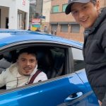 Thomaz Costa Instagram - Comprei um Mustang azul por R$2 milhões e um IPhone. Fiz um bom negócio?