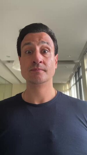 Tiago Pavinatto Instagram - 